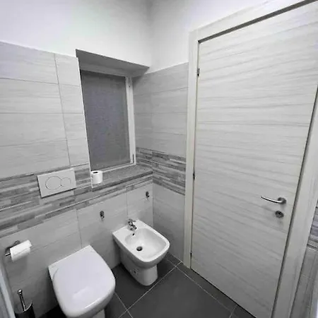 Апартаменты Pregevole Duplex A 1 Minuto Dalla Metro